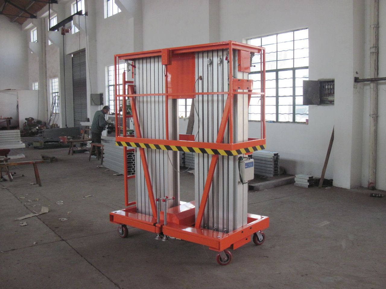 升降平臺(tái)出現(xiàn)問(wèn)題要怎么維修呢? 液壓升降平臺(tái)